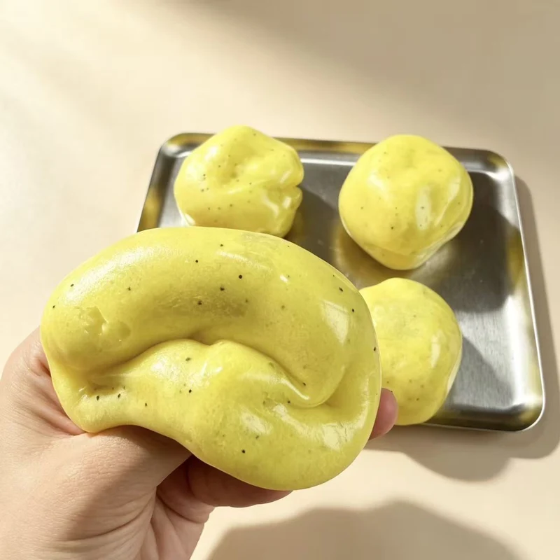 Peppery Mashed Potato Squishy
