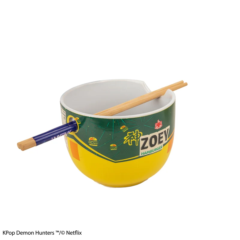 Zoey Hamburger Ramen bowl with Chopsticks