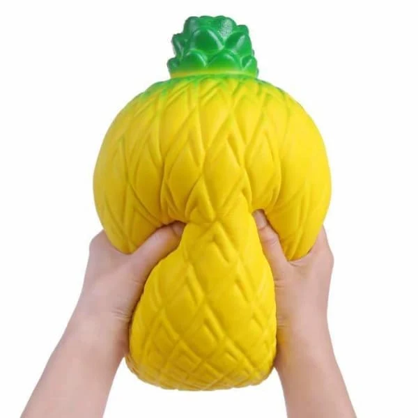 Squishy Géant Ananas