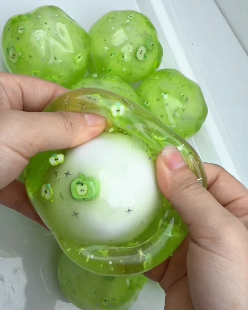 Apple Cracking Ball Stress Ball Squishy Stress Relief Fidget Toy