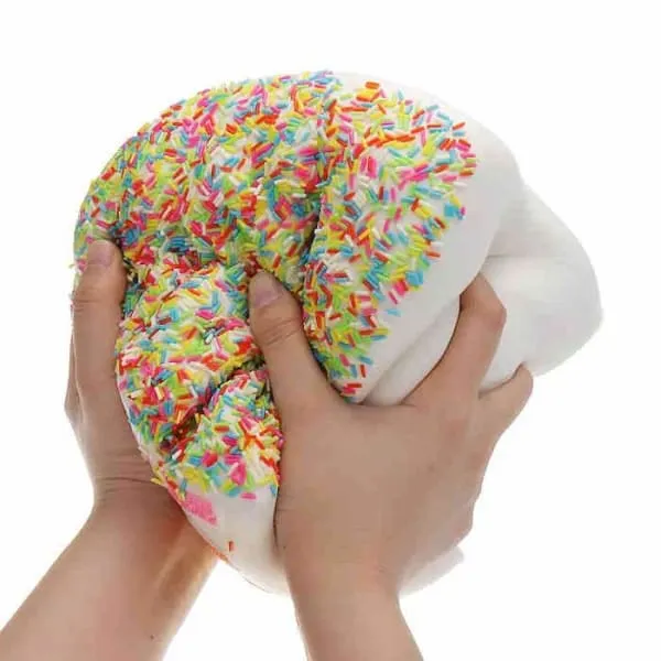 Squishy Géant Part de Gâteau