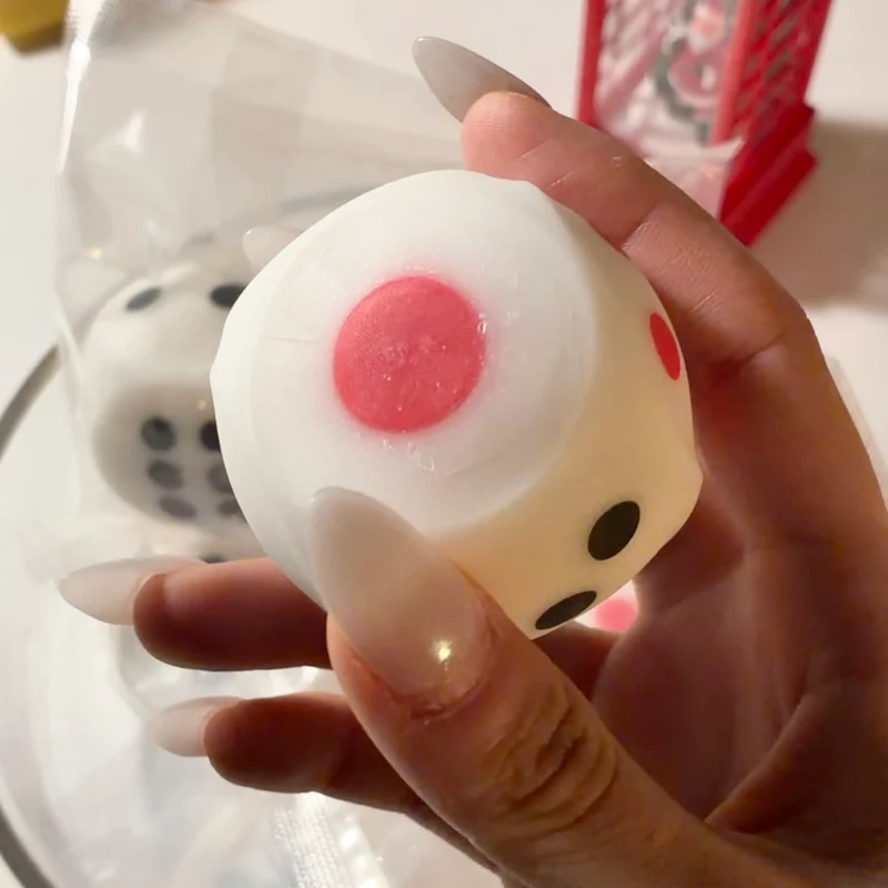 Crunchy Dice Squishy 🎲