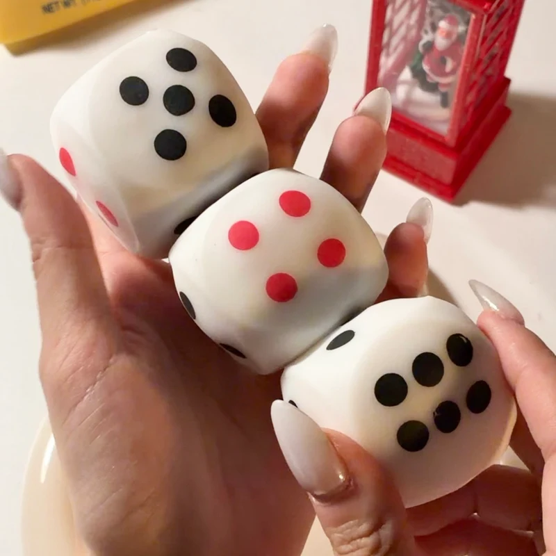 Crunchy Dice Squishy 🎲
