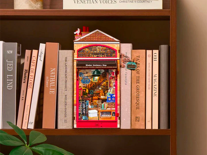 Maquette boutique papeterie Wisdom Stationery Shop - Robotime