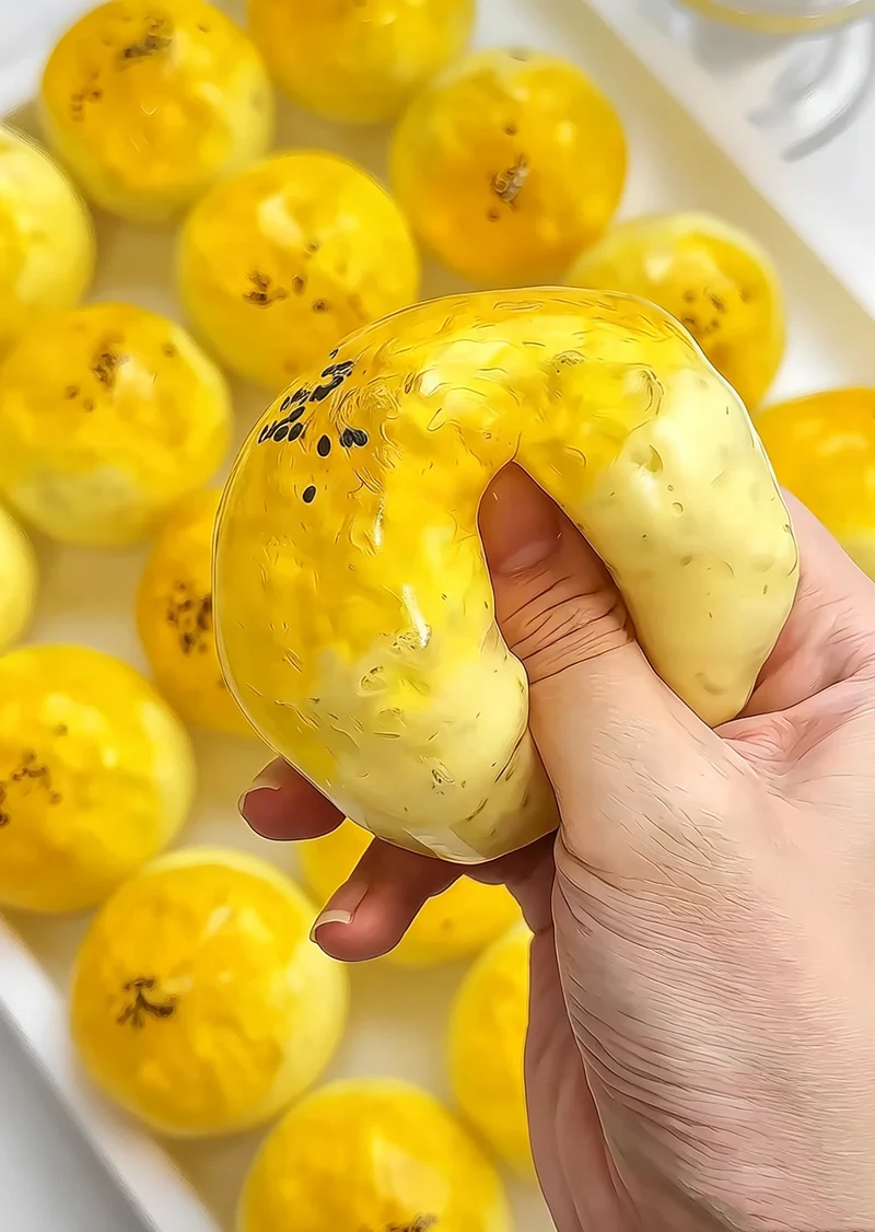 Honey Snow Walking ASMR Stress Ball Squishy