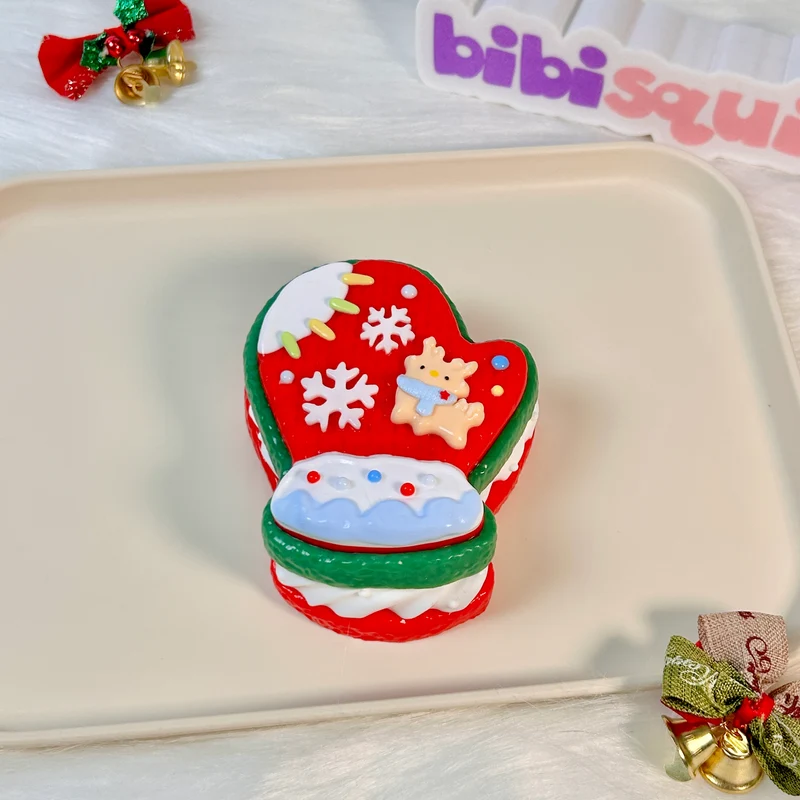 Christmas Gloves Cookie