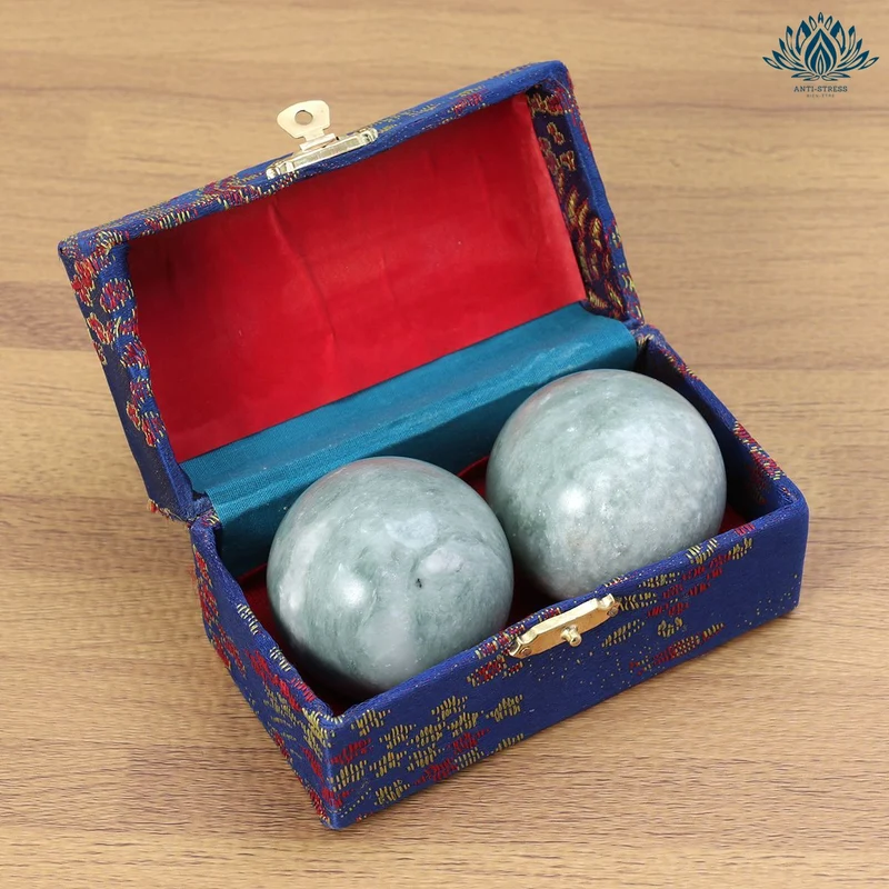 Boules chinoises en marbre gris