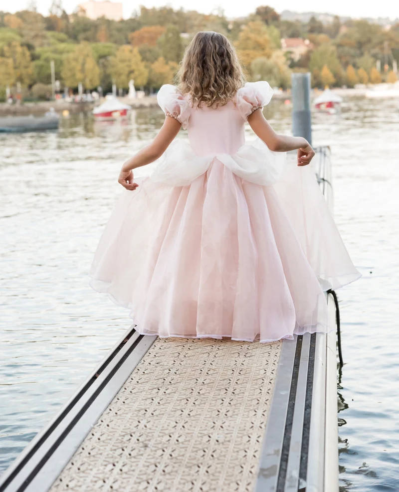 Great Pretender Antique Princess Gown in Light Pink Size 5-6