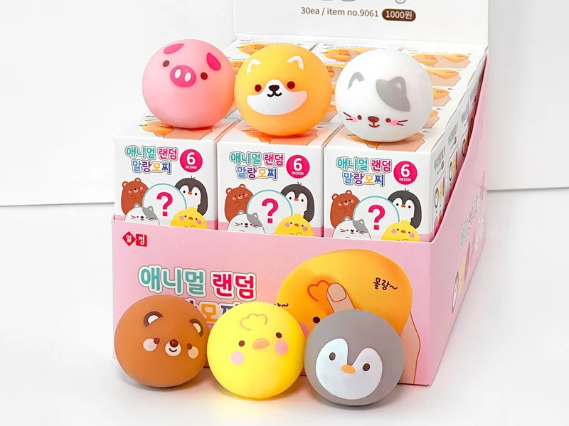 Figurine squishy mochi animal surprise