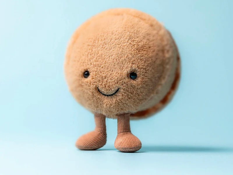 Peluche Amuseables Mona Macaron au Chocolat - Jellycat