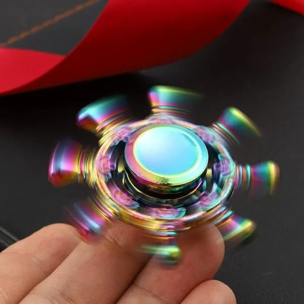 Hand Spinner Volant Bateau Arc en Ciel