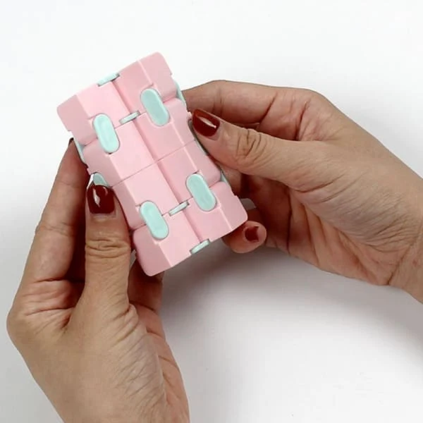 Infinity Cube Pastel