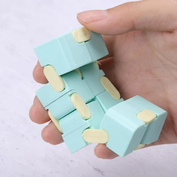 Infinity Cube Pastel