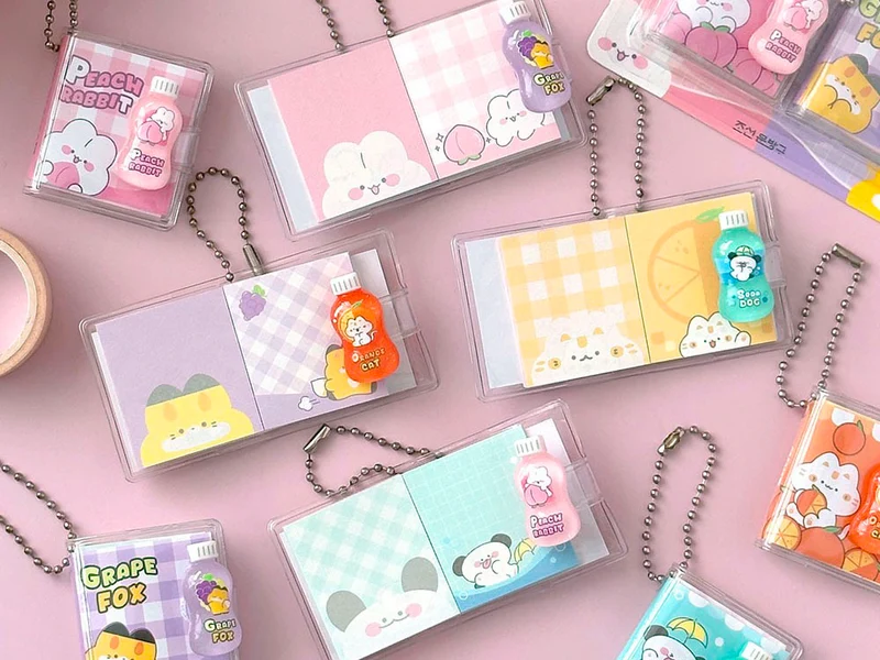 Lot de 2 Porte-clés mini carnets - Miniz Buddy (couleurs aléatoires)