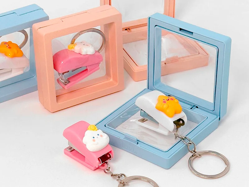 Porte-clés mini agrafeuse étoile