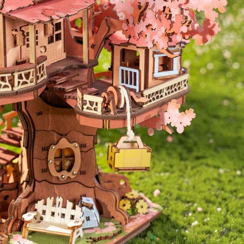 Sakura Tree House 3D Puzzle Kit