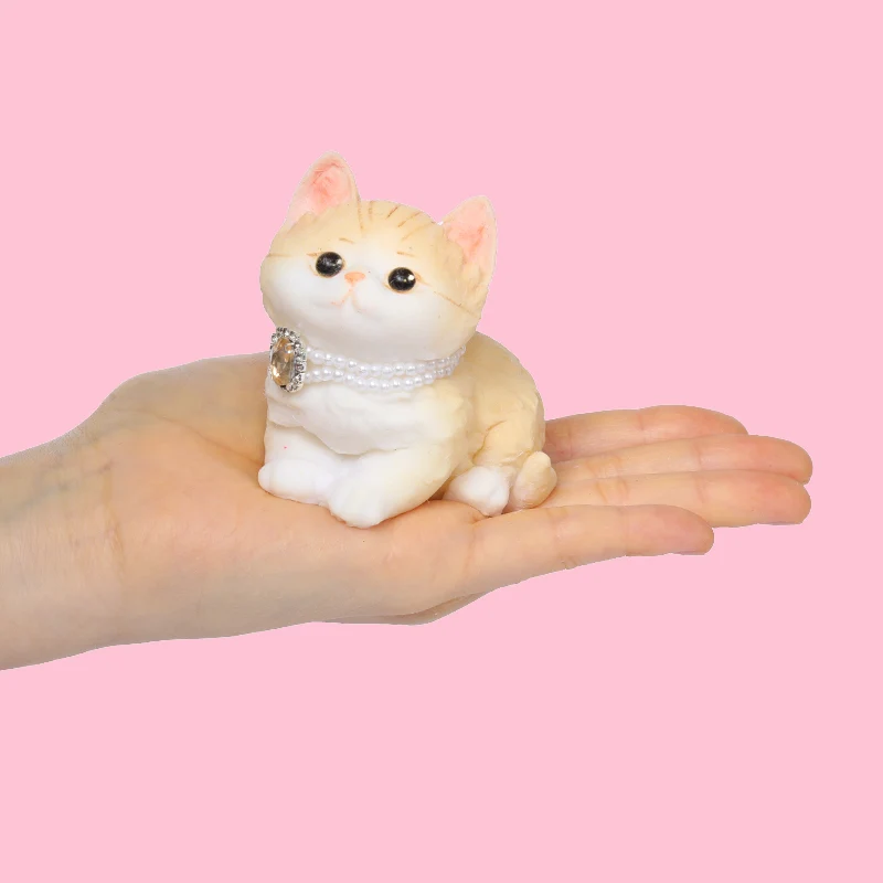 Premium Daisy Cat Taba Squishy