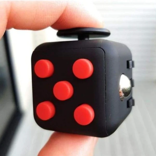 Fidget Cube Rouge et Noir