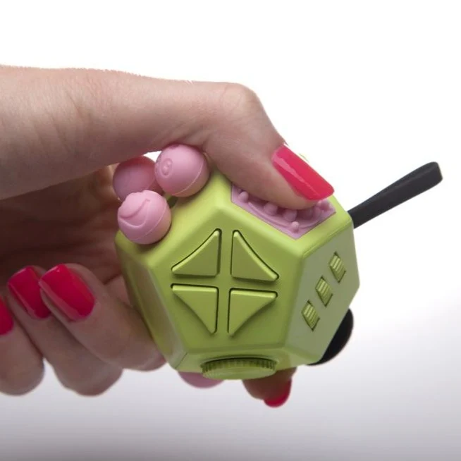 Fidget Cube 12 Faces Vert