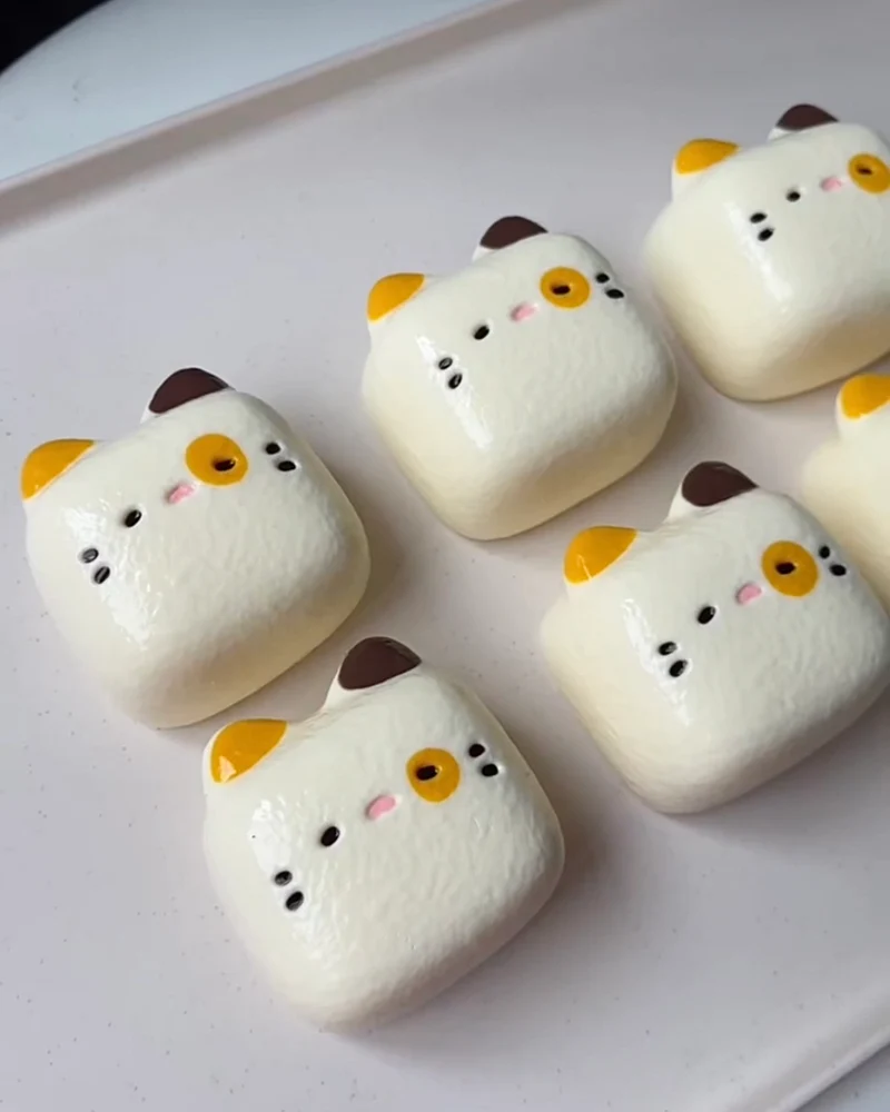 Calico Cat Squishy Stress Relief Decompression Toy without coating