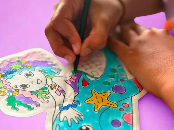 Coloriages gonflables - Sirènes et Strass- Ara Créative