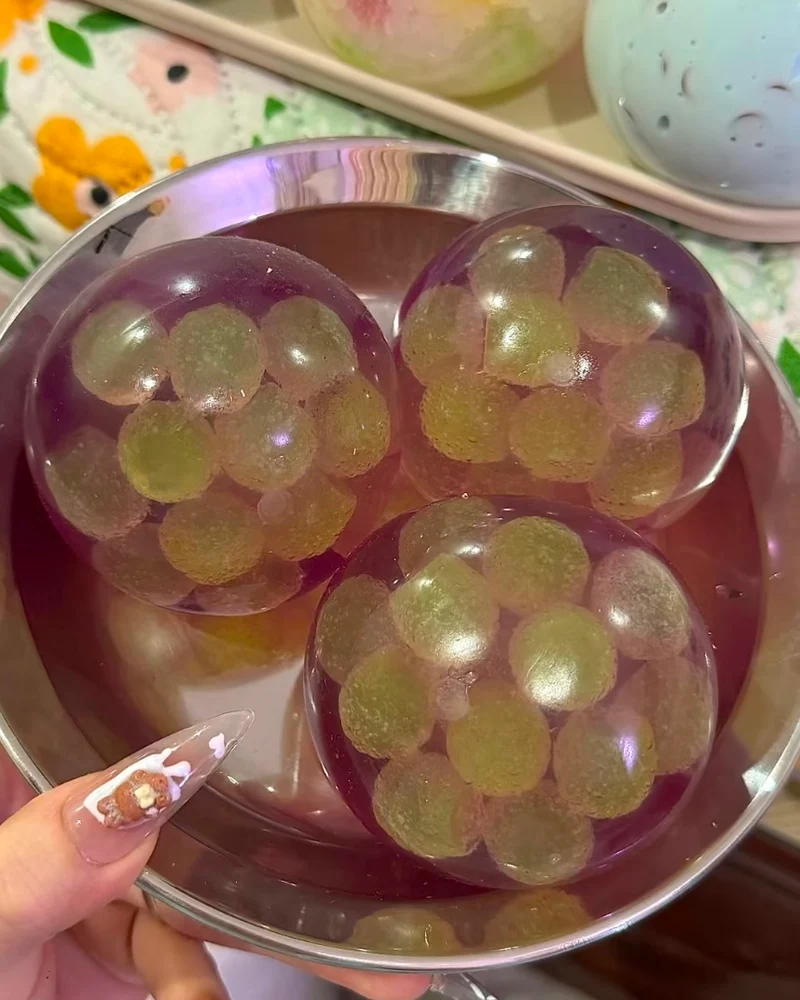 Stress Ball Grapes Squishy Stress Relief Decompression Toy
