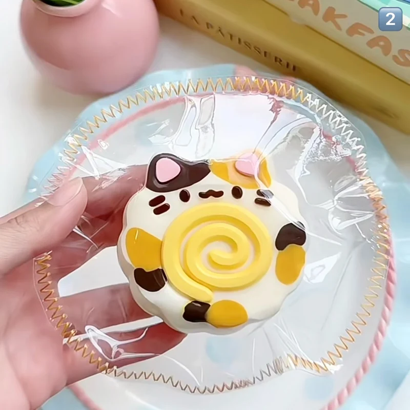 Kamaboko Squishy Stress Relief Decompression Toy