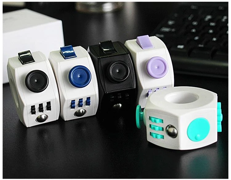 Fidget Anneau 6 Faces
