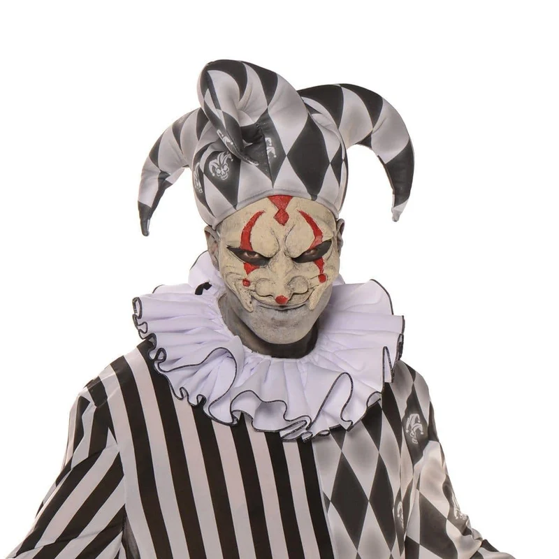 White & black clown collar