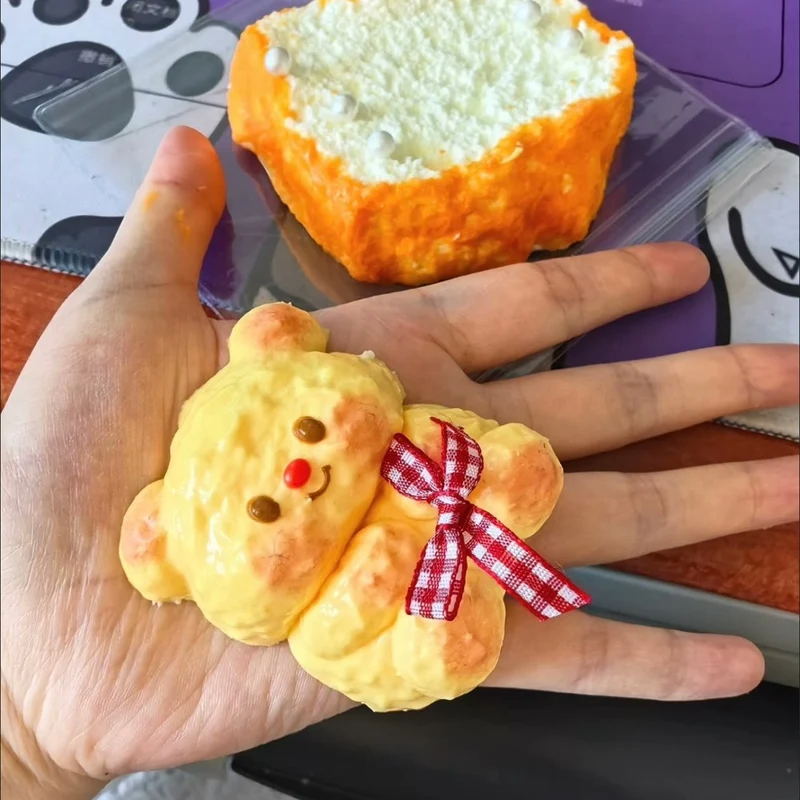 Little Bear Toast Squishy Stress Relief Decompression Toy w/o Flocking
