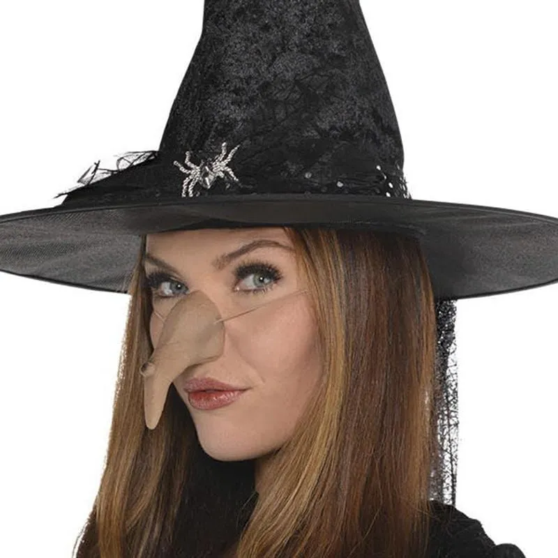 Nude witch nose