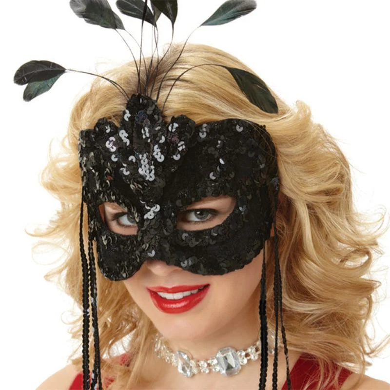 Feathers after dark masquerade mask