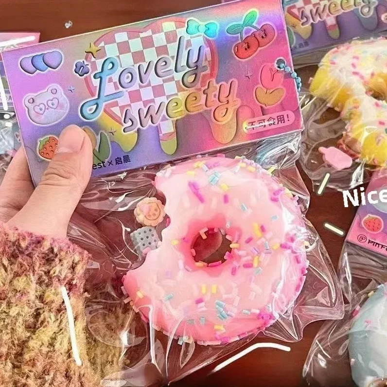 Squishy Donut & Gâteau Géant Anti-Stress