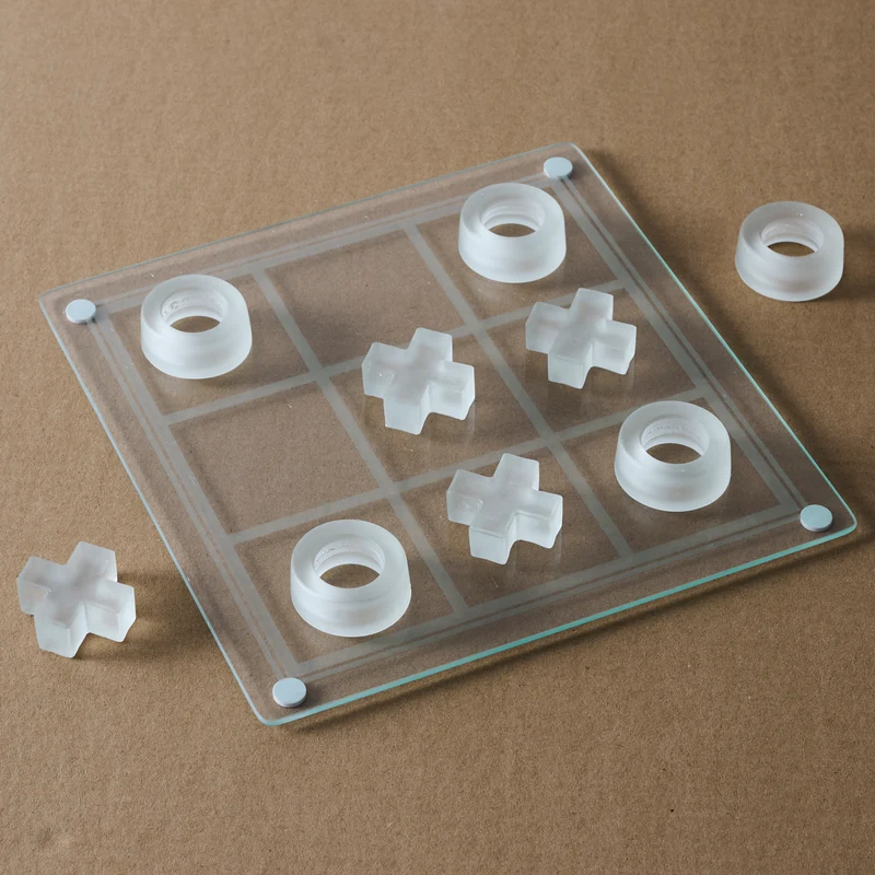 JEU DU TIC TAC TOE EN VERRE