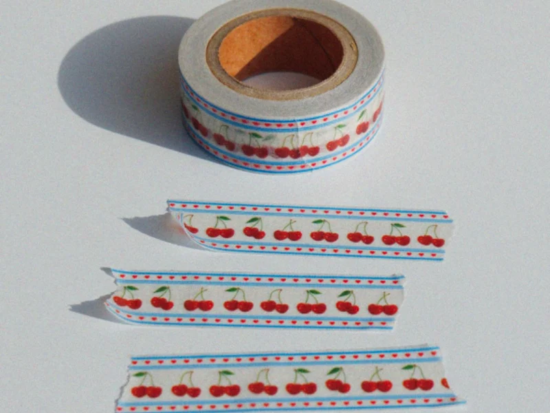 Masking Tape Lovely Cherry 10 mètres - Fruit Fries Design Lab