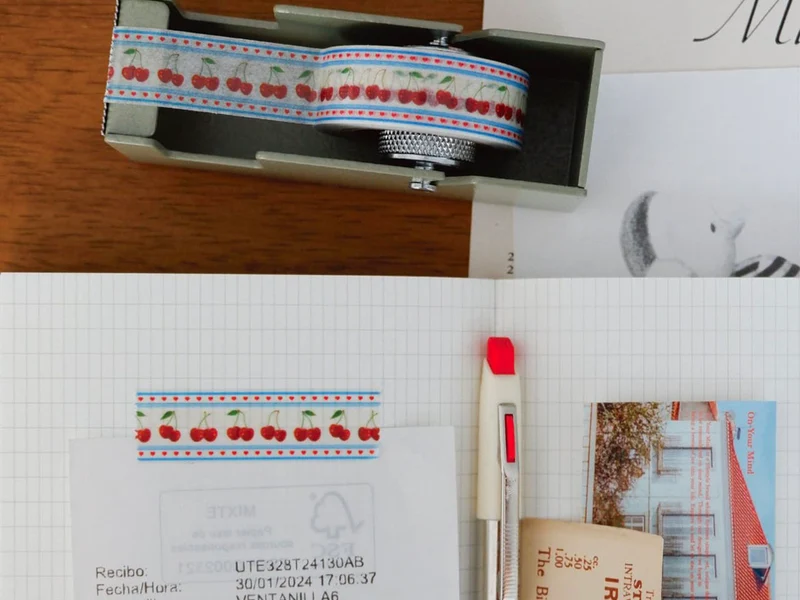 Masking Tape Lovely Cherry 10 mètres - Fruit Fries Design Lab