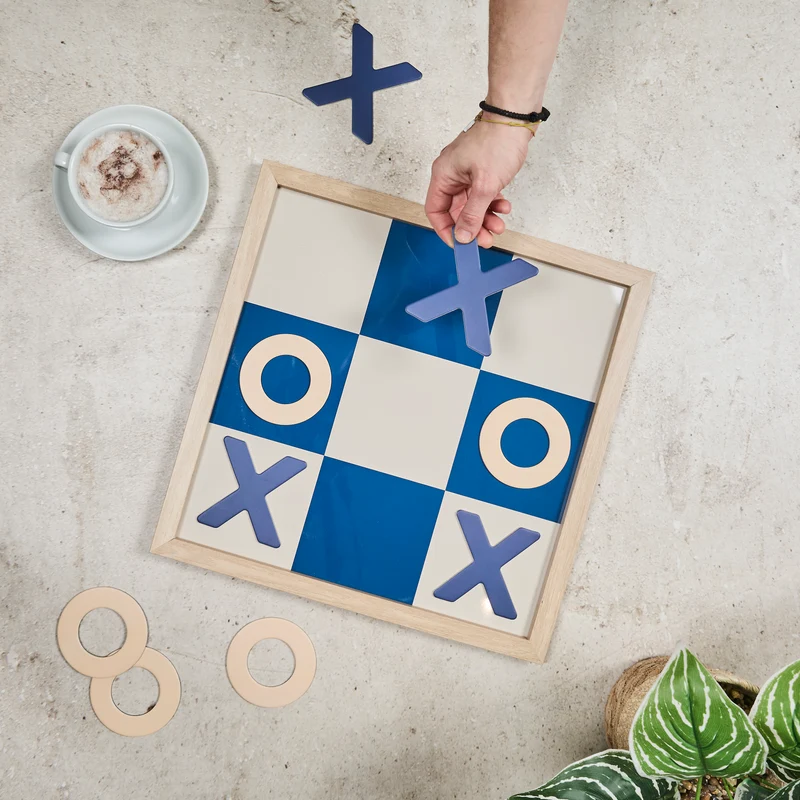 TIC TAC TOE MURAL EN BOIS