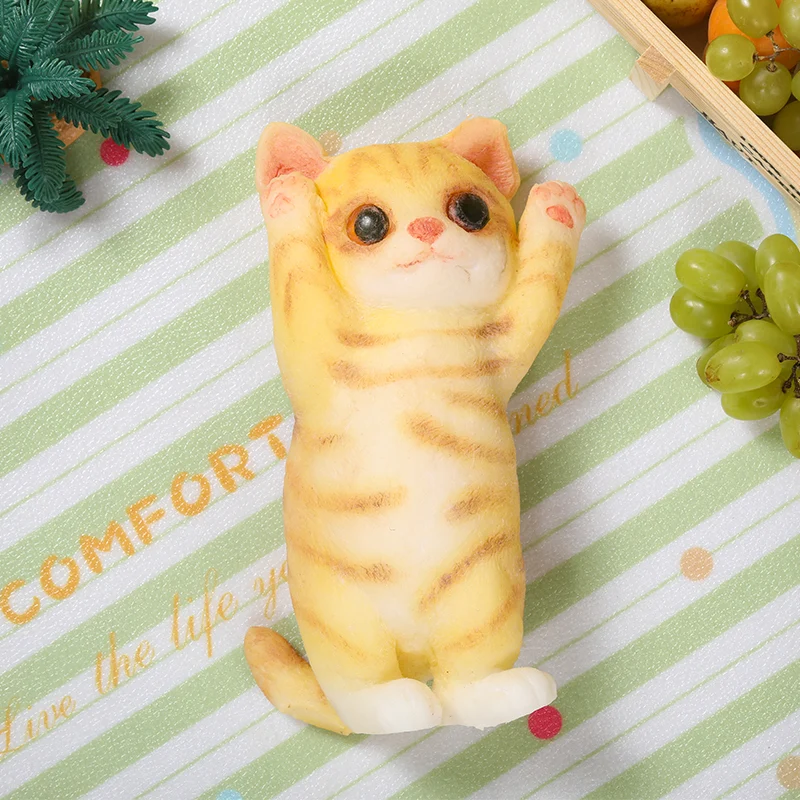 Yellow Stripes Cheer Kitty Taba Squishy