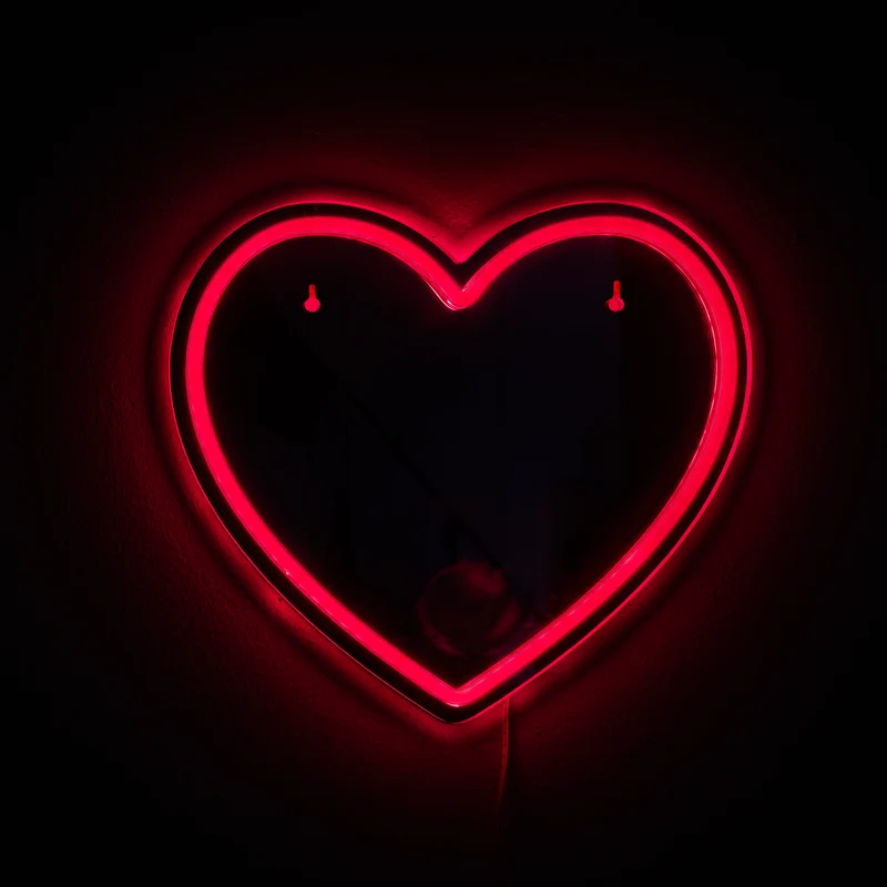 MIROIR LED EFFET NEON COEUR