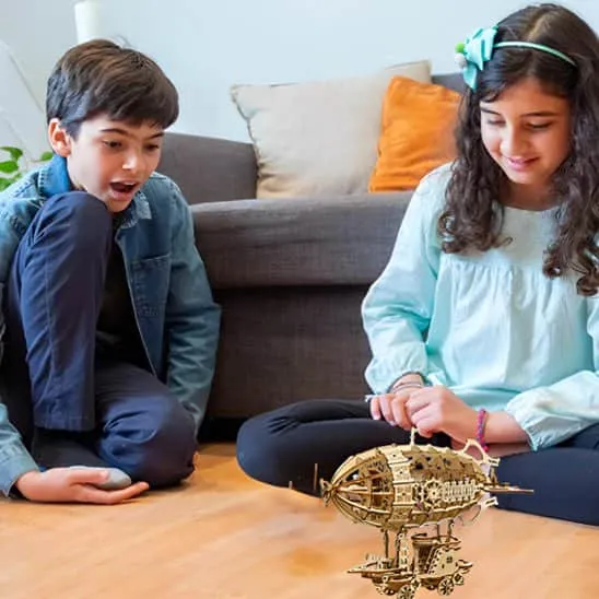 Puzzle 3D Bois – Ballon Dirigeable Zeppelin