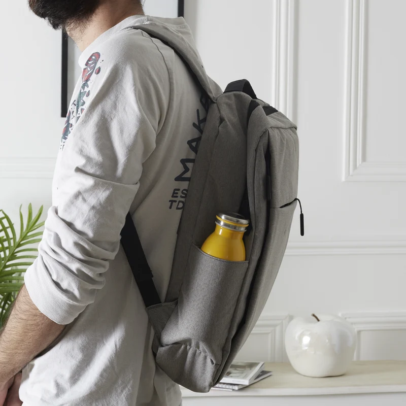 SAC A DOS ORDINATEUR AVEC BRANCHEMENT USB 16L