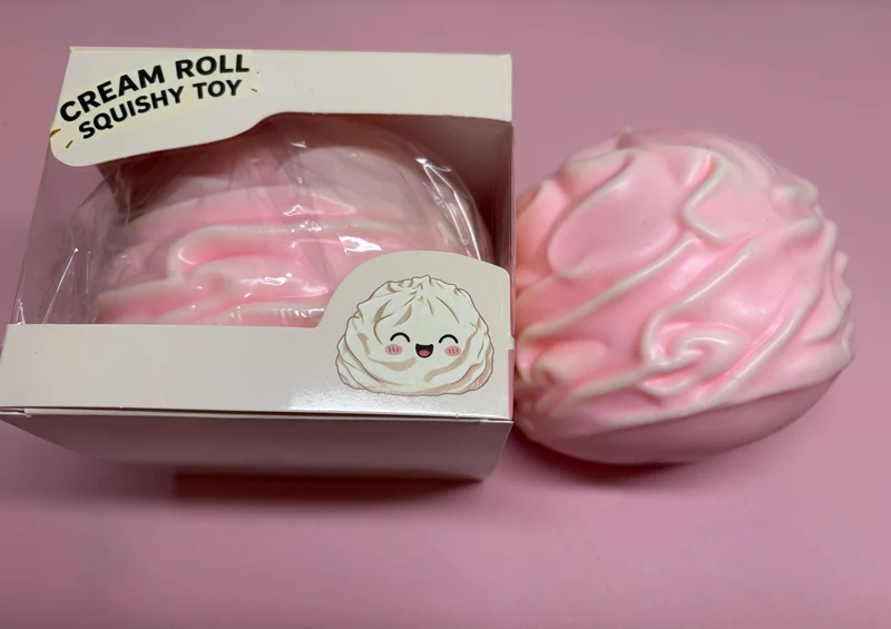 Jumbo Cream Roll
