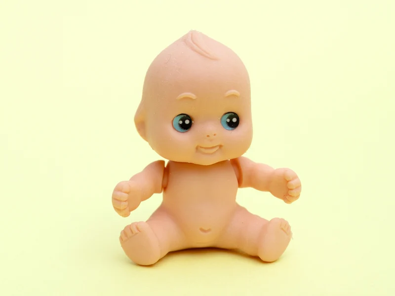 Gomme bébé assis - Iwako
