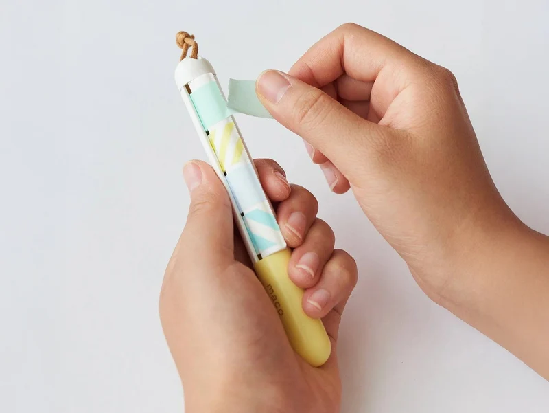 Stylo distributeur de masking tape - Kanmido Mako jaune pastel
