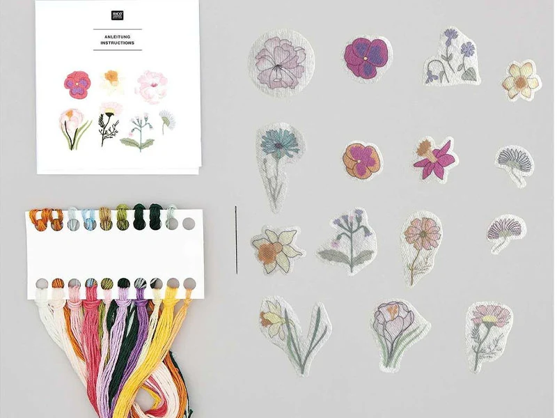 KIT DE BRODERIE FLEURS DE PRINTEMPS - RICO DESIGN