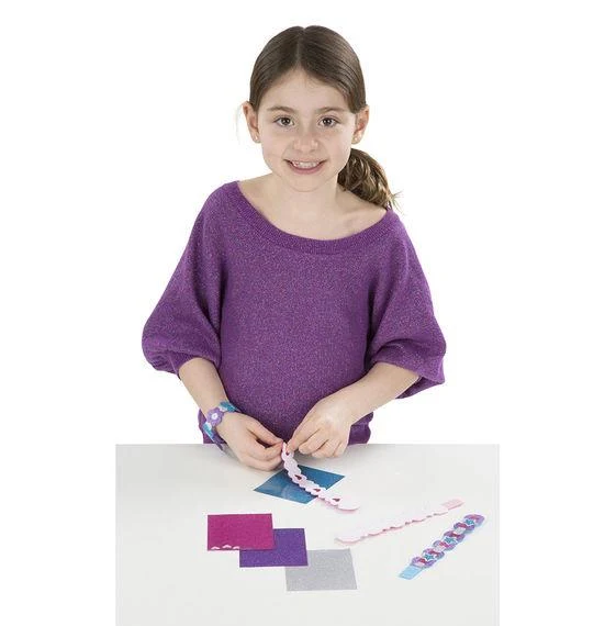 Melissa & Doug Mess-Free Glitter Foam Bracelets / Bracelets en mousse à paillettes sans dommage