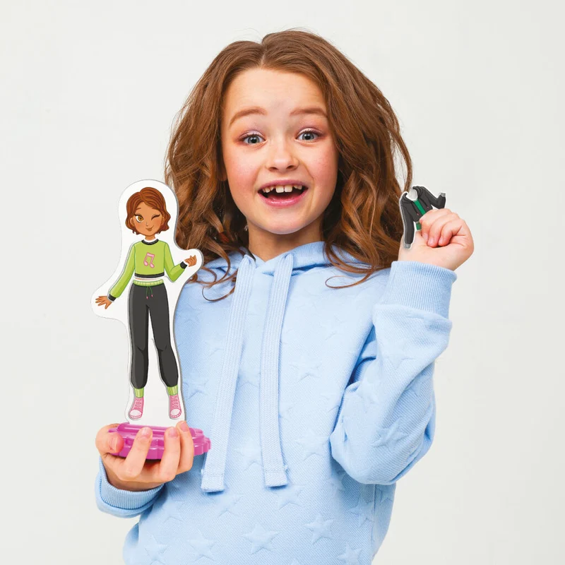 Quercetti Magnetic Dressing Laura Creative Dress-Up Game For Kids