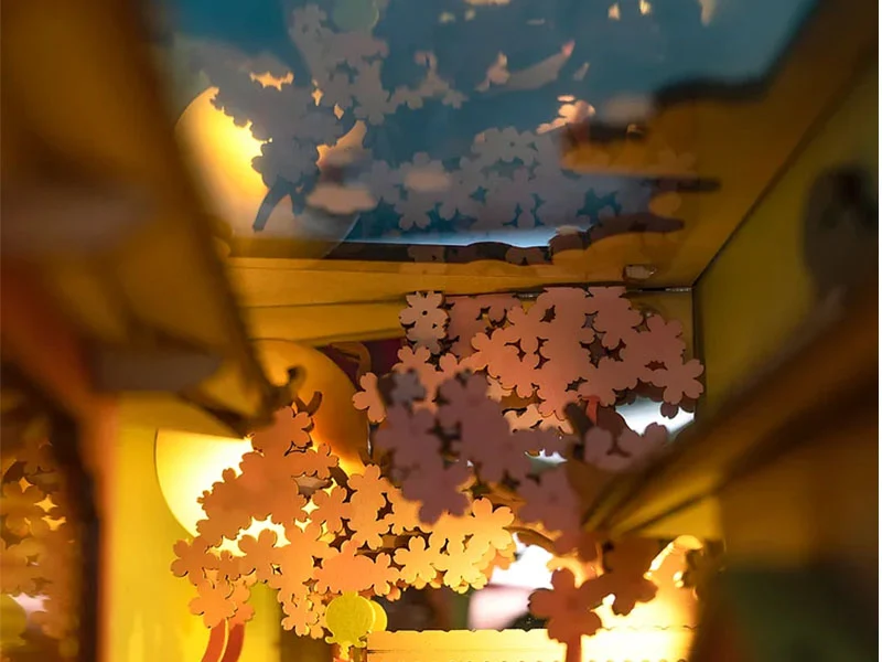 Book Nook - Pièce miniature - Fleurs de Sakura Falling