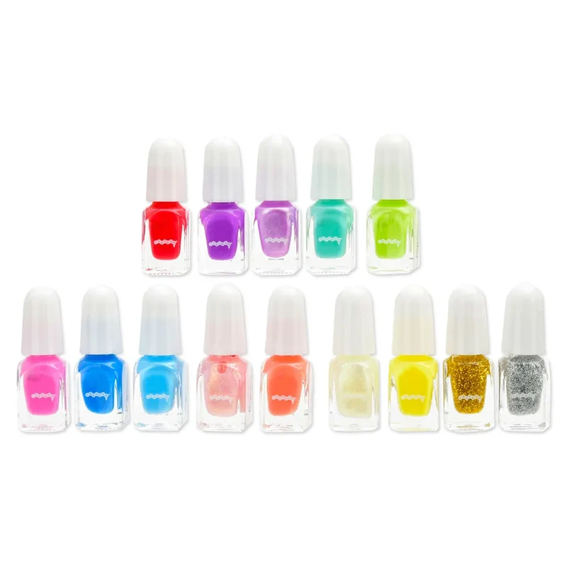 Glam Nail Polish Gift Set by Iscream