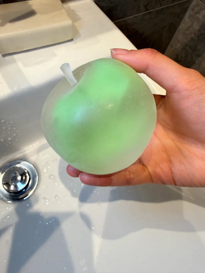 Spread Filling Apple Squishy (Zero bounce-back) Squishy Fidget Toy